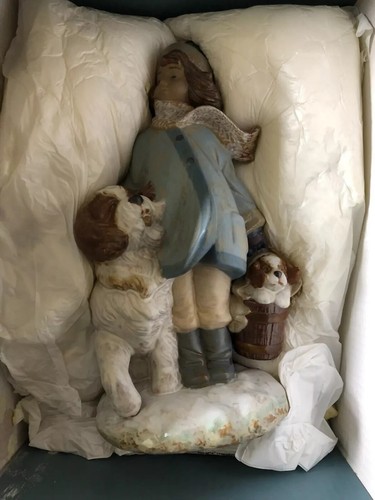 Lladro 01012517 winter wind - winter,