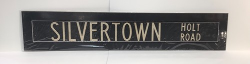Silvertown holt road - holt,