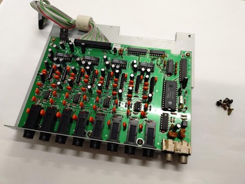 Akai 208p channel output - 8-channel,