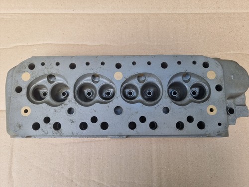 12g940 stud cylinder head - cylinder,