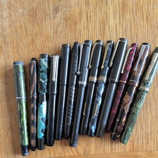 Lot  Vintage Fountain  Pen