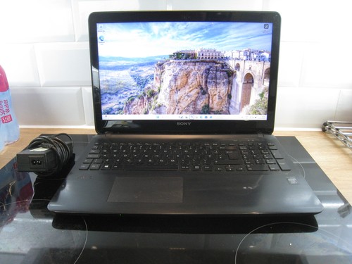 Sony vaio svf153a1ym 4500u - i7,