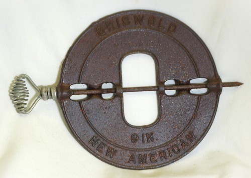 Antique griswold new - 9”,