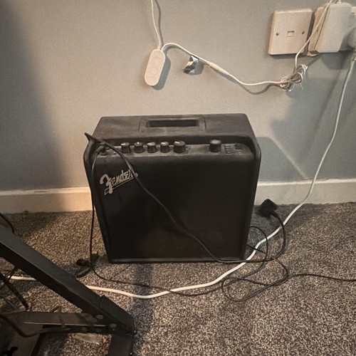 Fender mustang lt25 20w - lt25, i