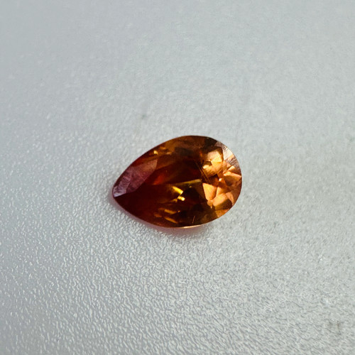 Natural padparadscha sapphire - natural,