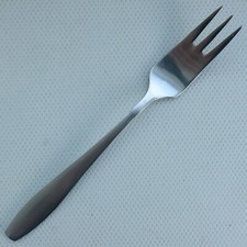 A Vintage OLD HALL Dessert