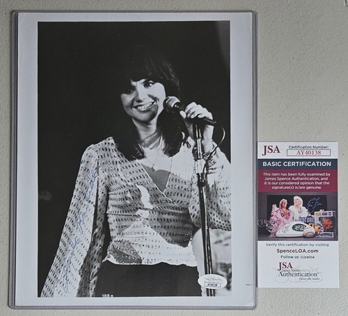 Linda ronstadt signed 8x10 - ronstadt,