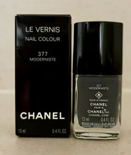 Chanel Le Vernis Nail Colour