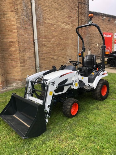 Bobcat demo compact tractor - ex,