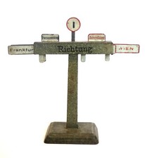 AC3717: Vintage Gauge 0/1 Marklin Train Direction Indicator / Stand 2645