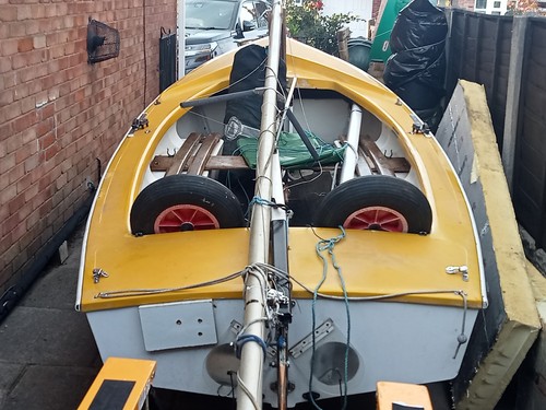 Sailing dinghy - sailing,