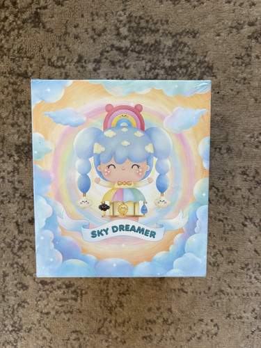 Popmart momiji sky - popmart,