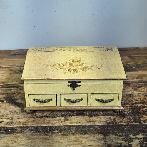 Vintage hand painted wood - hand,
