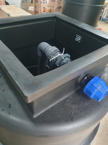 Sewage pump chamber - sewage,