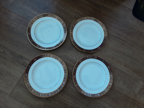 Royal crown derby - derby, dauphin