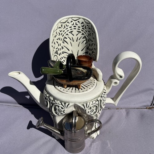 Gardening novelty tea - ‘gardening’,