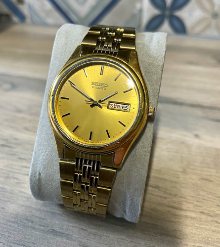 Vintage seiko quartz day date - vintage, day-date