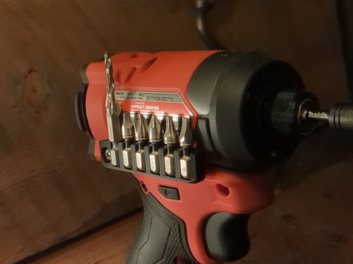Milwaukee m12 impact - milwaukee,