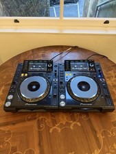 Pioneer CDJ 2000 Nexus Pair