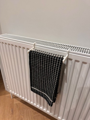 Radiator towel hanger - towel,