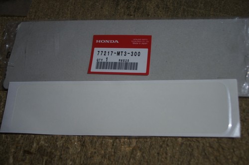 Honda genuine st1100 seat rear - genuine,