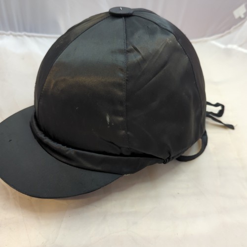 Champion jockey skull - jockey, cap