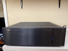 B & K Reference 200.3 Amplifier 3 Channel