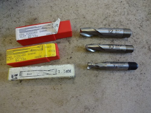 Slot drill vertical mill 3 - slot,