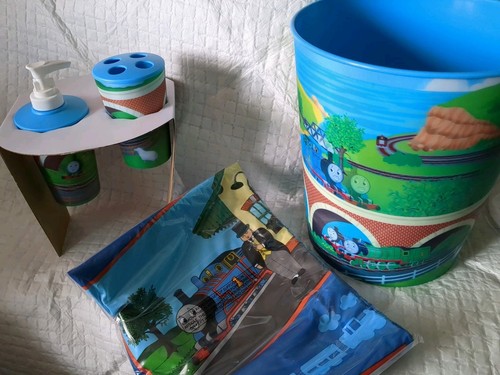 Thomas tank engine shower - engine,