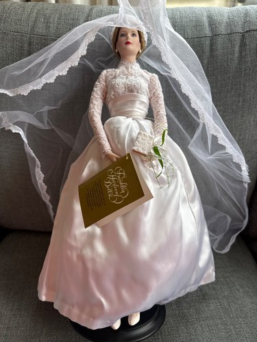 Franklin mint porcelain doll - franklin,