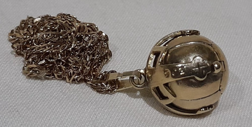 9ct yellow gold silver - gold, globe