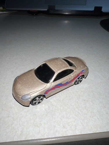 Maisto diecast car lexus - diecast,