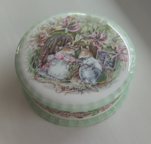 Royal doulton brambly hedge - brambly,