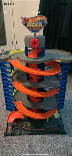 Hot wheels garage excellent - wheels,