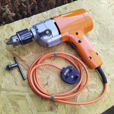 Black & Decker Drill DNJ62, 240V, 350W, 900 + 2400 RPM, 13mm Jacobs Chuck + Key