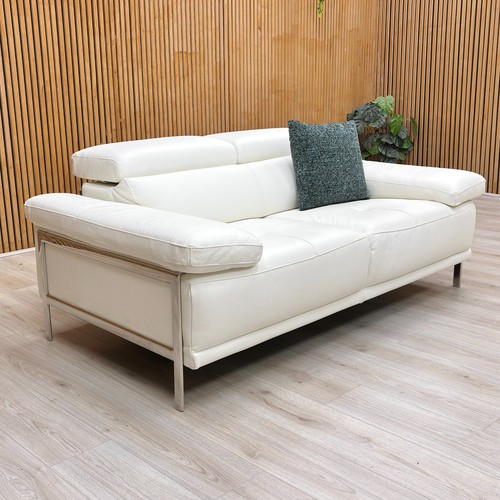 Furniture village nicoletti - village,