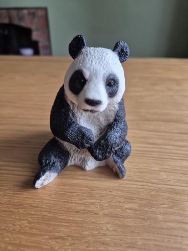Vintage sitting panda - vintage,