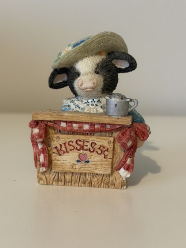 Mary moo moos - moo, "smooches"