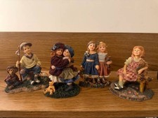 Boyds Bears-The Simple