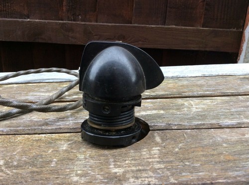 Old large bakelite switch - large,