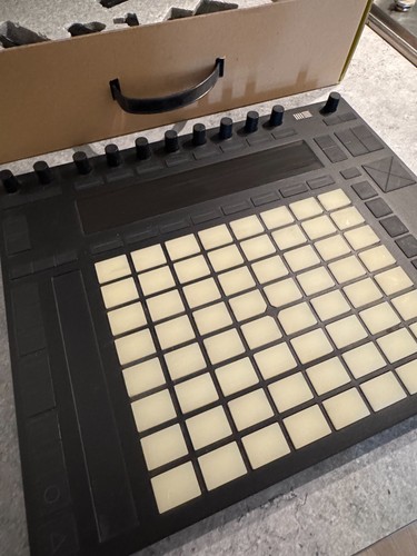 Ableton push midi controller - ableton,