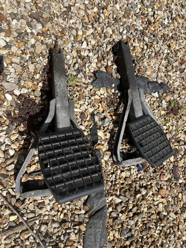 Chassis caravan stabiliser - 2,
