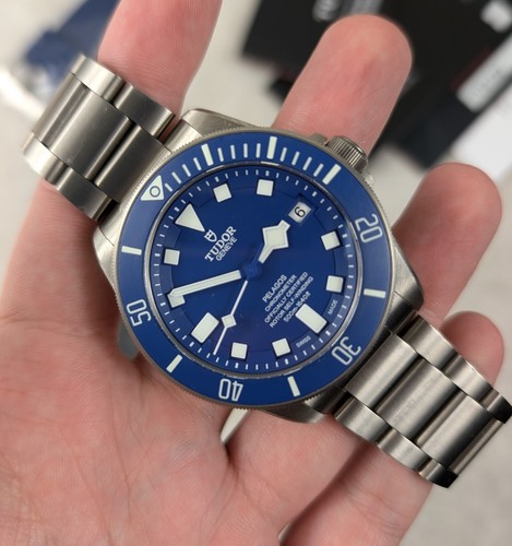 Tudor pelagos blue titanium - blue,