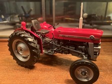 Universal Hobbies UH 1:16 Exact Scale Model Massey Ferguson 135 - Mint In Box