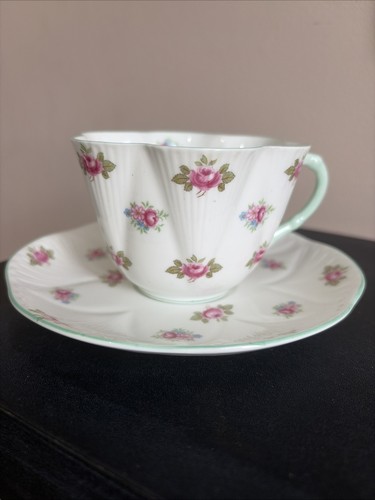 Shelley dainty rosebud teacup - rosebud,