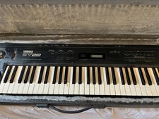 yamaha sy22 with case
