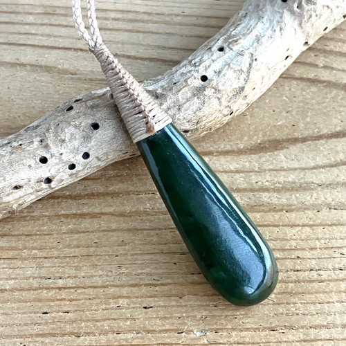 New zealand pounamu greenstone - new,