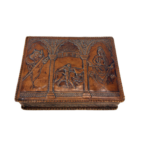 Vintage don quixote embossed - don,