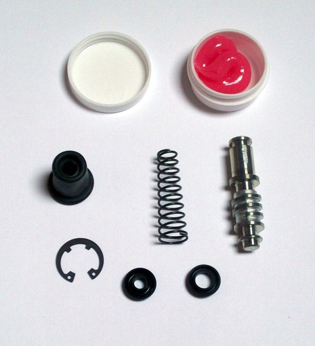 Master brake cylinder repair