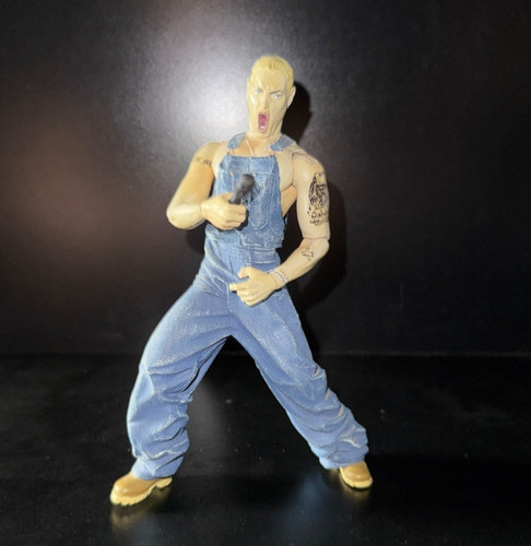 Art asylum eminem slim shady - asylum,
